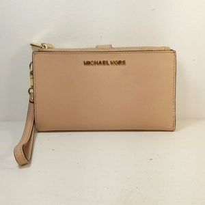 Michael Kors Jet Set Double Zip Biege Wallet Wristlet